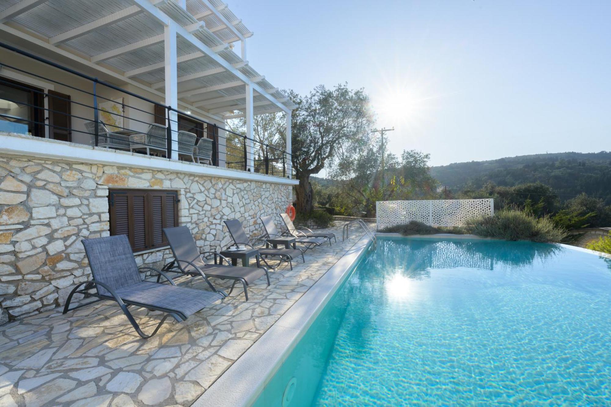 Villa Bougarini Haven Family Villa Rock Pool Oasis Jeromónahosz Kültér fotó